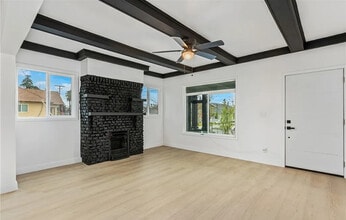358 W 11th St in San Bernardino, CA - Building Photo - Building Photo