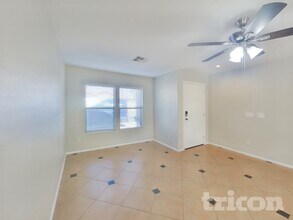 6327 W Fawn Dr in Phoenix, AZ - Building Photo - Building Photo