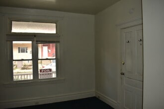 17 Welsford St in Pittsburgh, PA - Foto de edificio - Building Photo