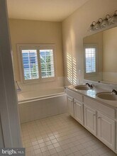 9700 Kennoway Ct in Linton Hall, VA - Building Photo - Building Photo