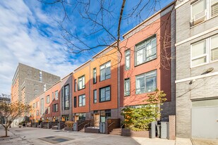 Navy Green Townhouses in Brooklyn, NY - Building Photo