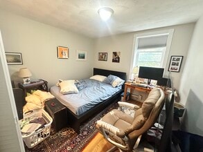 1131 Broadway, Unit 7 in Somerville, MA - Building Photo - Building Photo