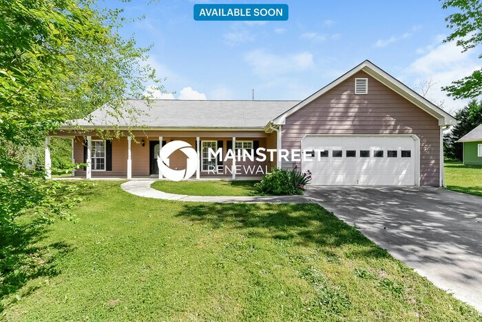215 Ashton Dr in Covington, GA - Building Photo