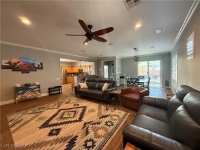 11219 Blanc Vineyard Ct in Las Vegas, NV - Building Photo - Building Photo