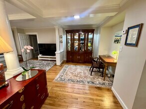 111 Fort Hale Rd in New Haven, CT - Building Photo - Building Photo