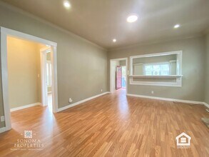 18391 Sonoma Hwy in Sonoma, CA - Building Photo - Building Photo
