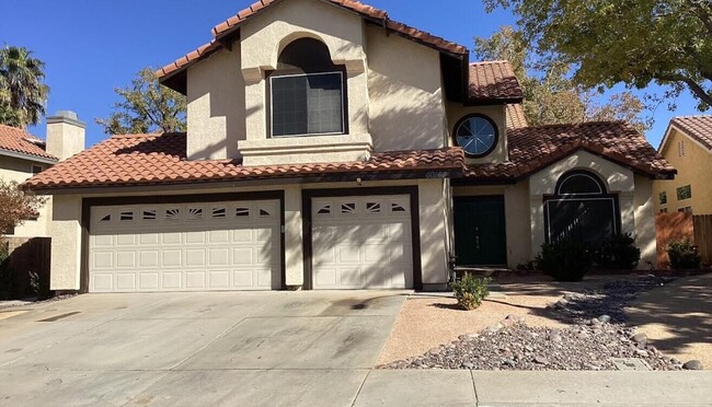 40164 Vicker Way in Palmdale, CA - Building Photo - Building Photo