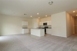 2233 Litchfield Lp in DeLand, FL - Building Photo - Building Photo