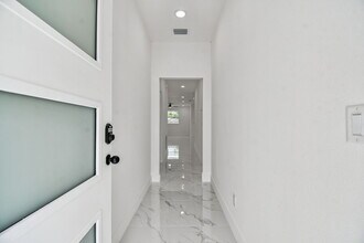 1403 W 9th St in Lakeland, FL - Building Photo - Building Photo