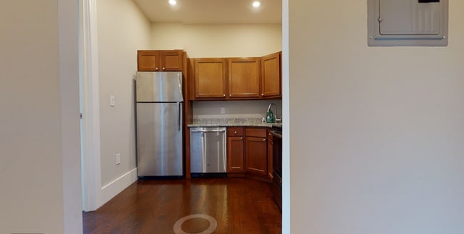 11 Bay State Rd in Boston, MA - Foto de edificio - Building Photo