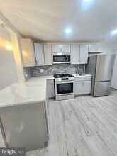 3923 Wyalusing Ave in Philadelphia, PA - Building Photo - Building Photo