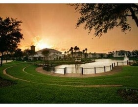 5124 Park Central Dr in Orlando, FL - Building Photo - Building Photo