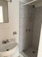 2920 SW 79th Ave in Miami, FL - Building Photo - Building Photo