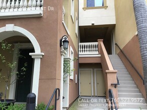 5060 Paramount Dr in San Diego, CA - Building Photo - Building Photo