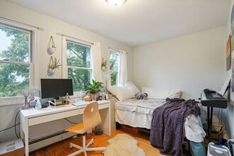 17 Carmel St, Unit 2 in Boston, MA - Foto de edificio - Building Photo