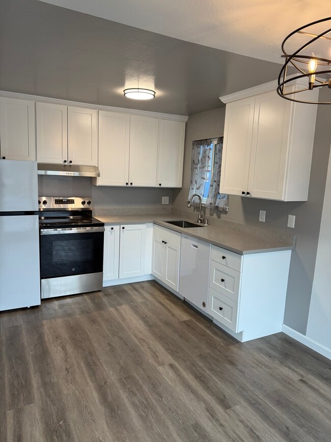 750 Bacon St, Unit Apt#3