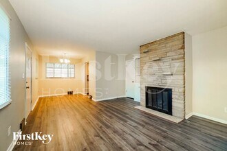 2721 Bernadette Rd in Columbus, OH - Building Photo - Building Photo