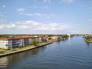 3180 NE 48th Ct in Lighthouse Point, FL - Building Photo - Building Photo