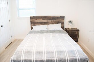 5832 Dr M.L.K. Jr St N in St. Petersburg, FL - Building Photo - Building Photo