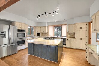 29604 Canterbury Cir in Evergreen, CO - Building Photo - Building Photo