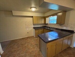 4306 Dalewood Dr in Fort Wayne, IN - Building Photo - Building Photo