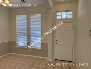 105 Great Oaks Dr in Norman, OK - Building Photo - Building Photo