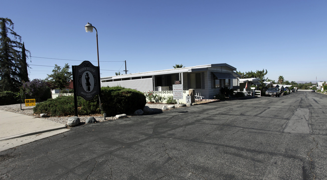 12582 2nd St in Yucaipa, CA - Building Photo