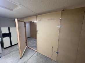 1254 Los Meadows Dr in Las Vegas, NV - Building Photo - Building Photo