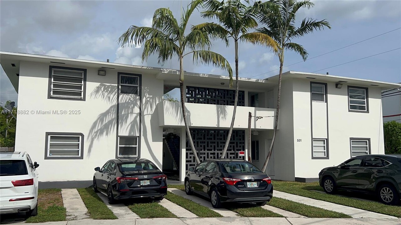 531 NE 82nd Terrace in Miami, FL - Building Photo