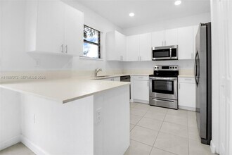 23521 SW 129th Ave in Homestead, FL - Building Photo - Building Photo