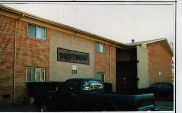 Driftwood in Irving, TX - Foto de edificio - Building Photo