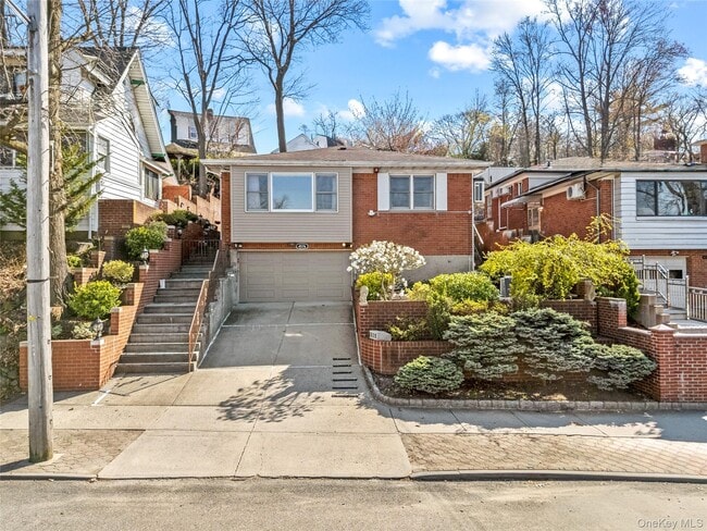 45-76-76 Browvale Ln in Queens, NY - Building Photo - Building Photo