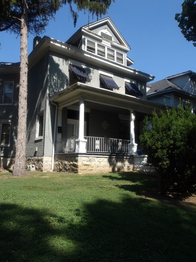 property at 4012 Southern Pkwy