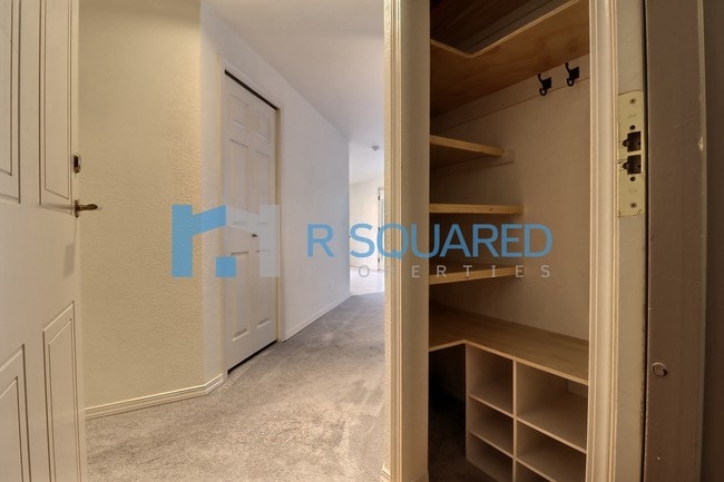 8653 Avondale Rd NE in Redmond, WA - Building Photo - Building Photo