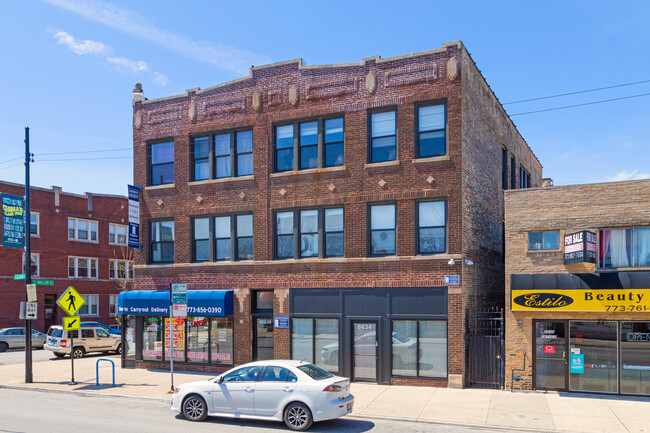 6632 N Clark St in Chicago, IL - Building Photo - Building Photo