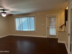 4573 S Mill Ave in Tempe, AZ - Building Photo - Building Photo