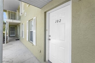 251 Quail Forest Blvd in Naples, FL - Building Photo - Building Photo