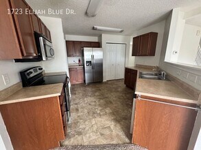 1723 Elijah Blue Dr in Greenwood, IN - Building Photo - Building Photo