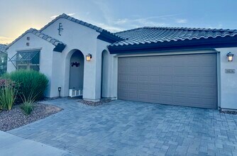9816 E Supernova Dr in Mesa, AZ - Building Photo - Building Photo