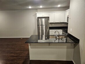 2483 N Brophy Ave in Fayetteville, AR - Building Photo - Building Photo