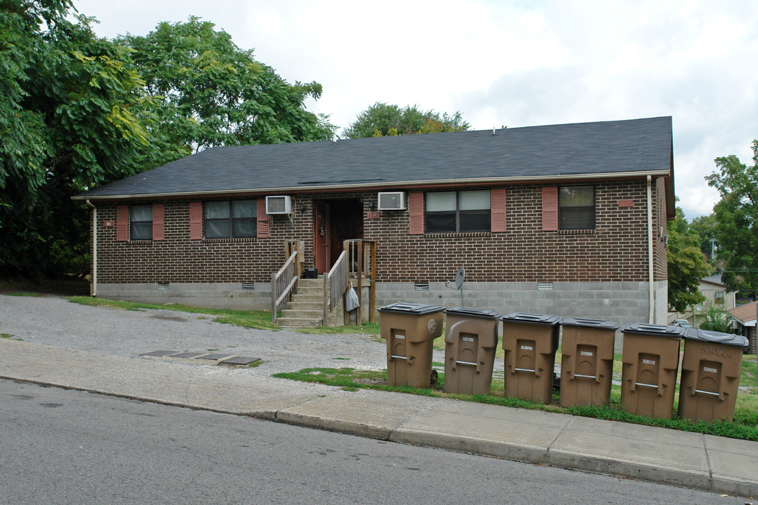 1309 Holly St in Nashville, TN - Building Photo