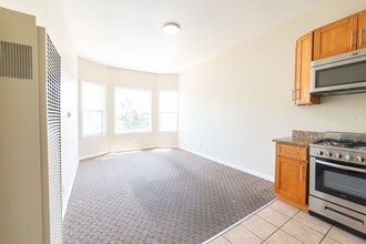 2120-2124 Dwight Way in Berkeley, CA - Building Photo - Building Photo