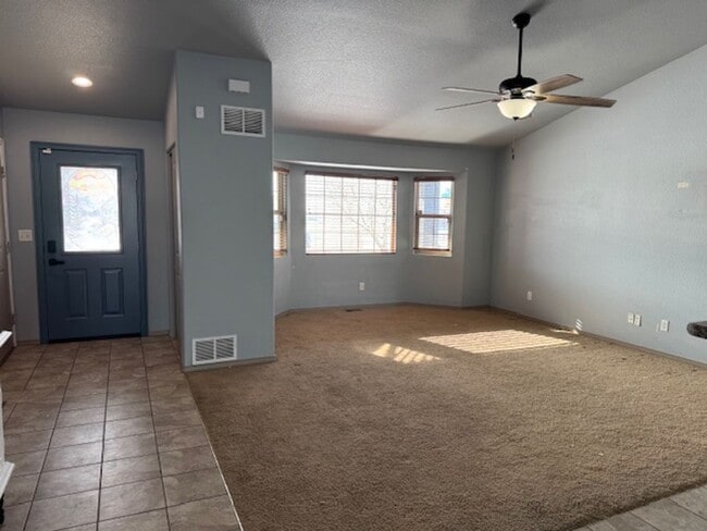 5912 Polly Ct in Pueblo, CO - Building Photo - Building Photo