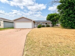 4802 S 6th St in Abilene, TX - Building Photo - Building Photo