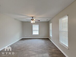 5581 Ricky Ln in Mableton, GA - Building Photo - Building Photo