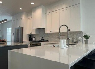 215 W Emily St in Tampa, FL - Building Photo - Building Photo