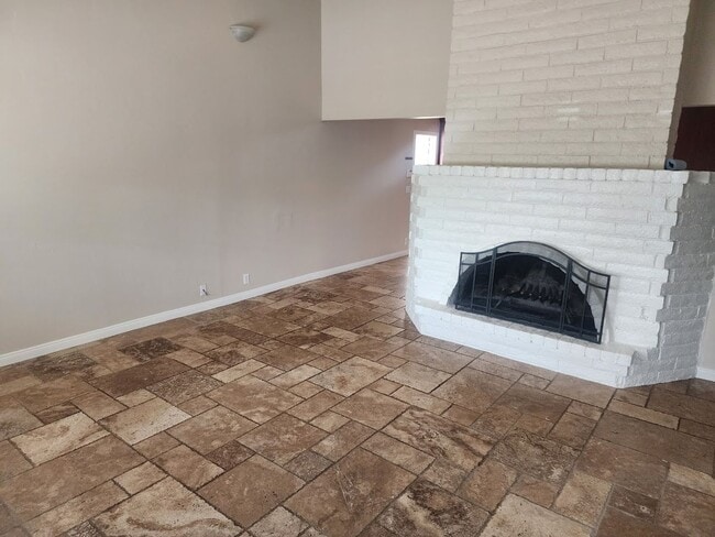 2968 Rainbow Valley Blvd in Fallbrook, CA - Building Photo - Building Photo