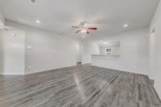 1604 Lil Larry Dr in Cabot, AR - Building Photo - Building Photo