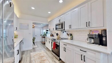 4530 21st St N in St. Petersburg, FL - Building Photo - Building Photo