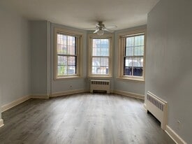 249 Commonwealth Ave, Unit 2 in Boston, MA - Building Photo
